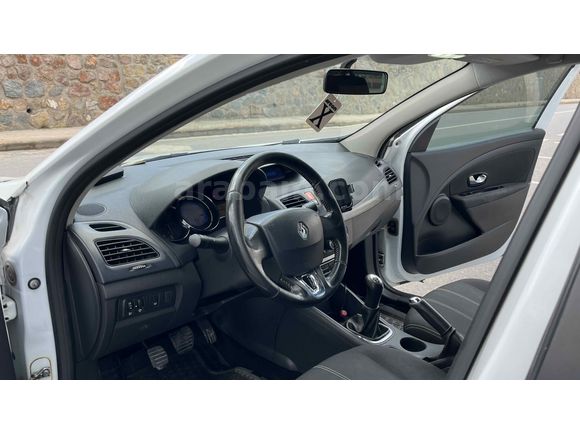 Sahibinden Renault Fluence 1.5 dCi Touch 2016 Model 