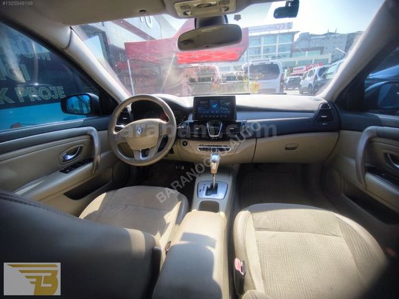 2009 MODEL DİZEL OTOMATİK LAGUNA SES SİSTEMİ HEDİYE !