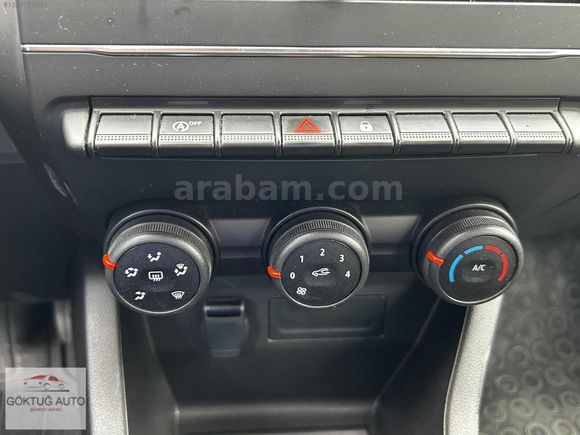 2023 MODEL RENAULT CLİO 1.0 SCE EQULİBRE 22.000 KM DE % 20 KDV