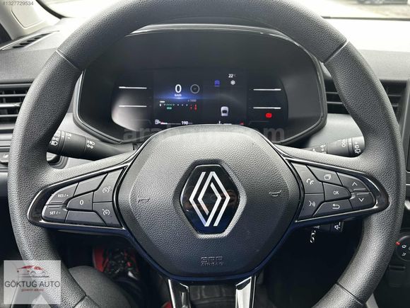 2023 MODEL RENAULT CLİO 1.0 SCE EQULİBRE 22.000 KM DE % 20 KDV