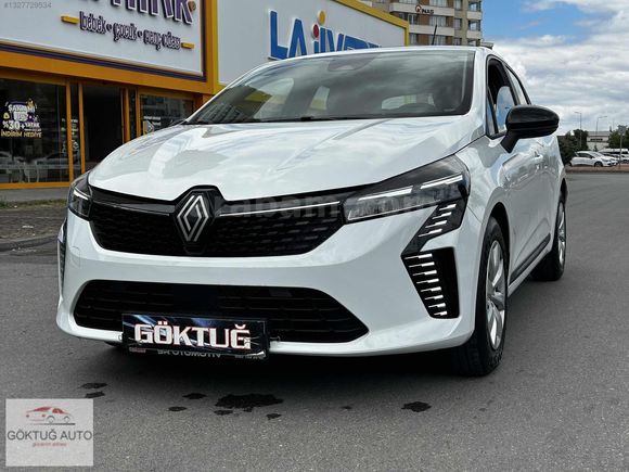 2023 MODEL RENAULT CLİO 1.0 SCE EQULİBRE 22.000 KM DE % 20 KDV