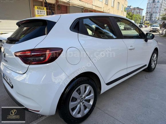 2023 MODEL CLIO KM:49.000 1 PARÇA BOYALI