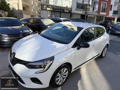 2023 MODEL CLIO KM:49.000 1 PARÇA BOYALI