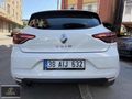 2023 MODEL CLIO KM:49.000 1 PARÇA BOYALI