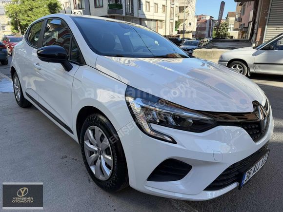 2023 MODEL CLIO KM:49.000 1 PARÇA BOYALI