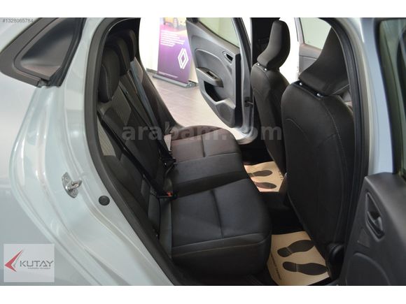 KUTAY FETHİYE'DEN 2023 RENAULT CLİO 1.0 Equilibre + ŞERİT TAKİP