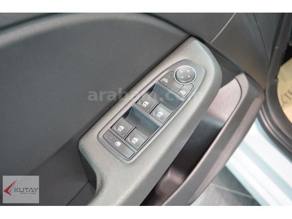 KUTAY FETHİYE'DEN 2023 RENAULT CLİO 1.0 Equilibre + ŞERİT TAKİP
