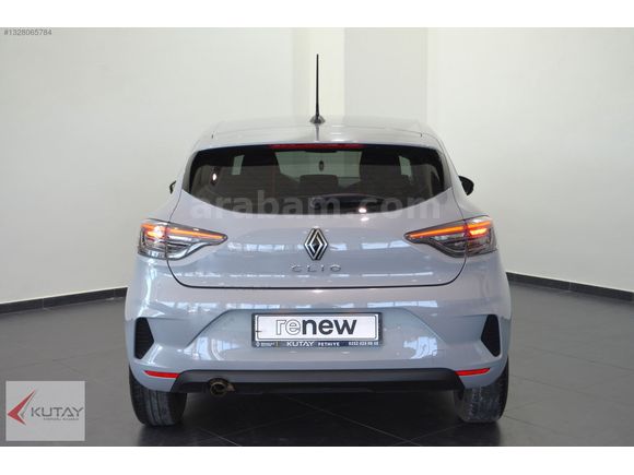 KUTAY FETHİYE'DEN 2023 RENAULT CLİO 1.0 Equilibre + ŞERİT TAKİP
