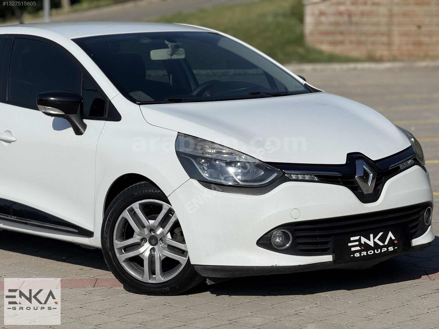 Galeriden Renault Clio 1.2 Touch 2013 Model Denizli 180.000 km Beyaz 2