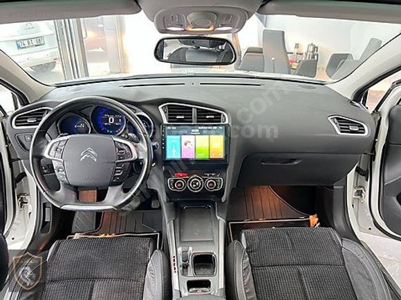 CARZADE'DEN 2012 C4 1.6 e-HDİ EXCLUSİVE CAM TVN 132,000KM 1 BOYA