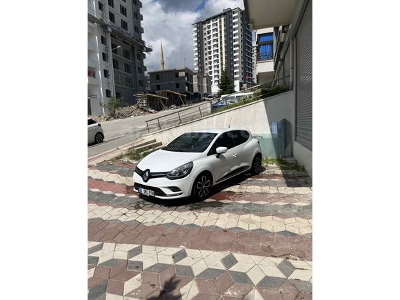 Sahibinden Renault Clio 1.5 dCi Touch 2019 Model 