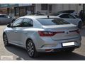 EKSPRES PLAZA'DAN 2023 RENAULT MEGANE 1.3 TCe ICON LPG