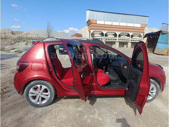 Sahibinden Dacia Sandero 1.5 dCi Stepway 2013 Model