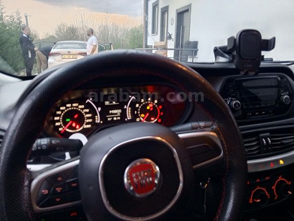 Sahibinden Fiat Egea 1.4 Fire Easy 2019 Model  149.000 km Bordo