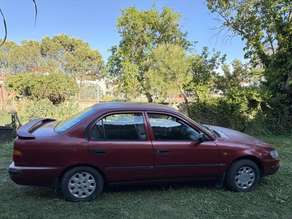Sahibinden Toyota Corolla 1.3 XL 1995 Model 