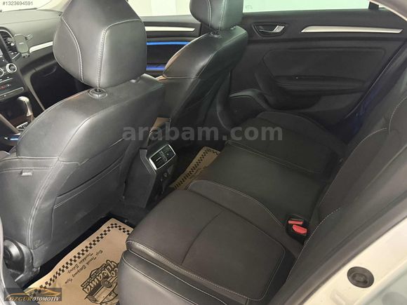 2023 MODEL MEGANE İCON BOYASIZ 67 bin km