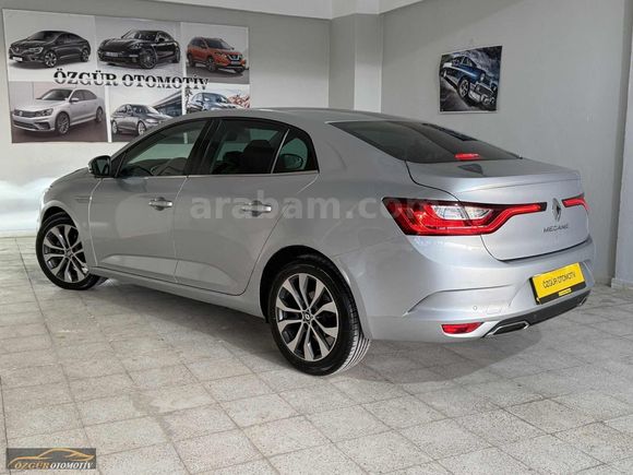 2023 MODEL MEGANE İCON BOYASIZ 67 bin km