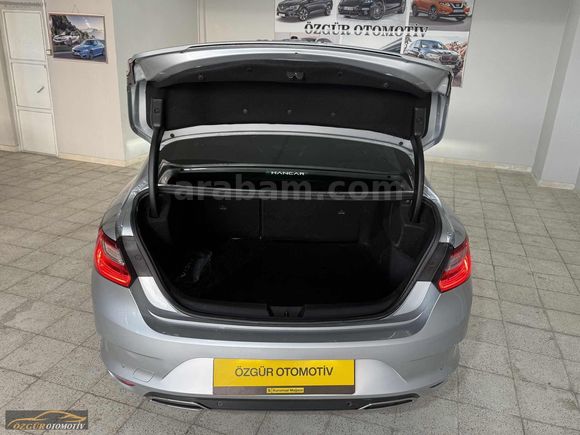 2023 MODEL MEGANE İCON BOYASIZ 67 bin km