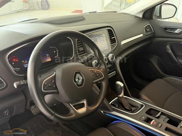 2023 MODEL MEGANE İCON BOYASIZ 67 bin km