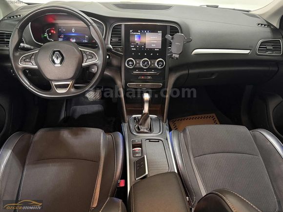 2023 MODEL MEGANE İCON BOYASIZ 67 bin km