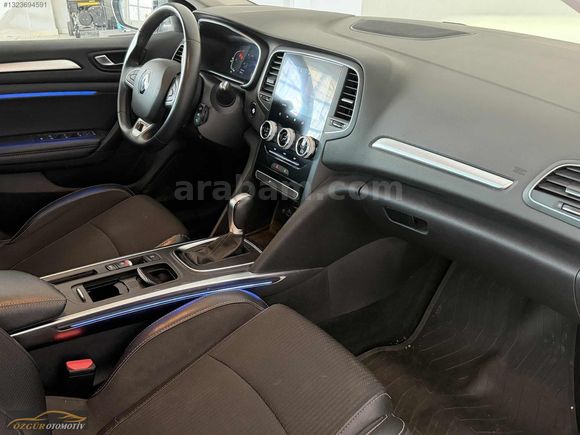 2023 MODEL MEGANE İCON BOYASIZ 67 bin km