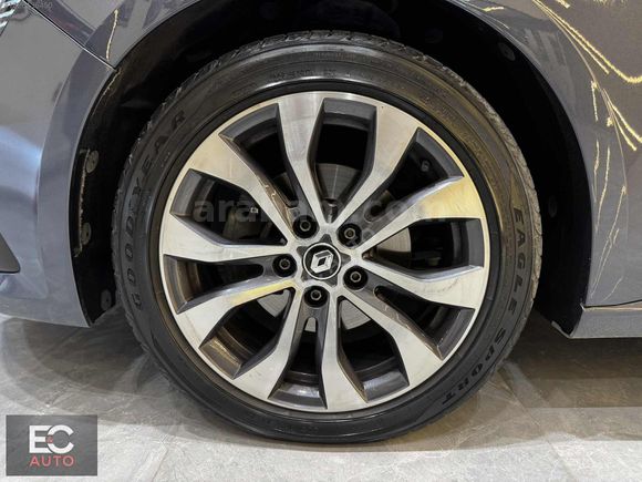 EC AUTO 2024 RENAULT MEGANE İCON HATASIZ DEĞİŞENSİZ 12 TKST