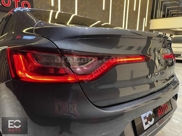 EC AUTO 2024 RENAULT MEGANE İCON HATASIZ DEĞİŞENSİZ 12 TKST