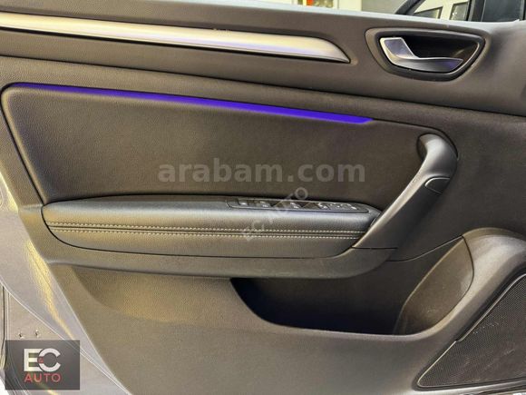 EC AUTO 2024 RENAULT MEGANE İCON HATASIZ DEĞİŞENSİZ 12 TKST