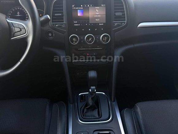DİYAR MOTORS DAN 2024 MEGANE ICON CAM TAVAN SİYAH 85.000 KM