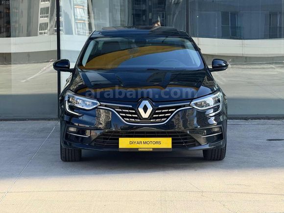 DİYAR MOTORS DAN 2024 MEGANE ICON CAM TAVAN SİYAH 85.000 KM