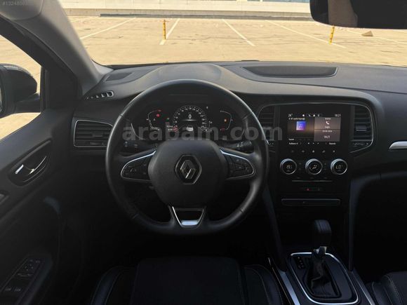 DİYAR MOTORS DAN 2024 MEGANE ICON CAM TAVAN SİYAH 85.000 KM