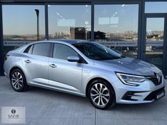 SAFİR'DEN 2023 MEGANE 1.3 TCE EDC ICON HATASIZ BOYASIZ 52 BİN KM