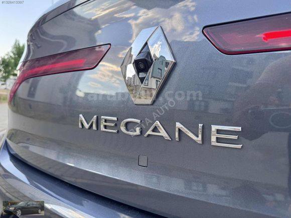 Beta 2024 MEGANE ICON BOYA DEĞİŞEN TRAMER YOK SRV BAKIMLI