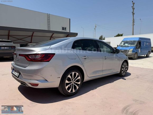 RAMAZAN'DAN 2024 MODEL RENAUL MEGANE 1.3 TCE 140 HP İCON HATASIZ
