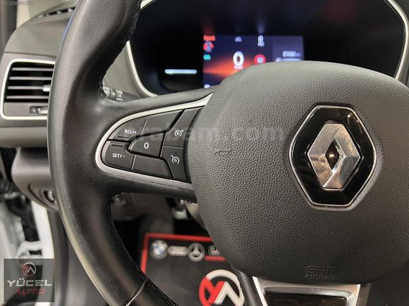 HATASIZ BOYASIZ 2025 MODEL 31 BİN KM RENAULT MEGANE İCON