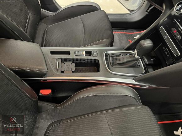 HATASIZ BOYASIZ 2025 MODEL 31 BİN KM RENAULT MEGANE İCON