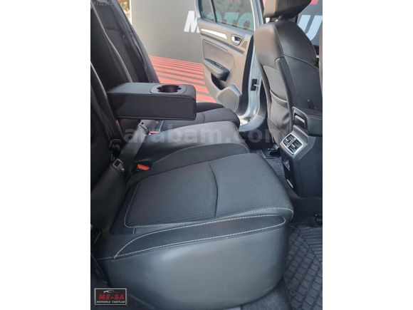 ME-SA'DAN 2024 RENAULT MEGANE 1.3 TCE ICON CAM TAVAN