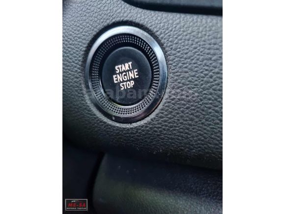 ME-SA'DAN 2024 RENAULT MEGANE 1.3 TCE ICON CAM TAVAN