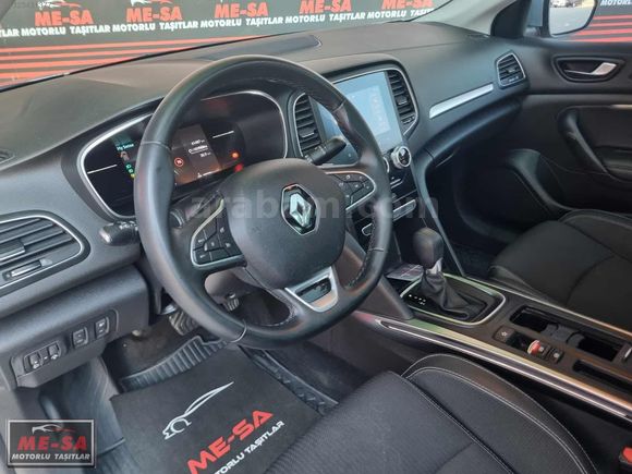 ME-SA'DAN 2024 RENAULT MEGANE 1.3 TCE ICON CAM TAVAN