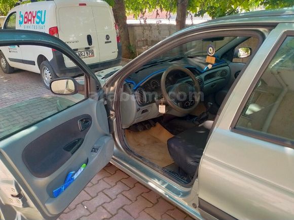 Sahibinden Renault Megane 1.6 RTE 1999 Model