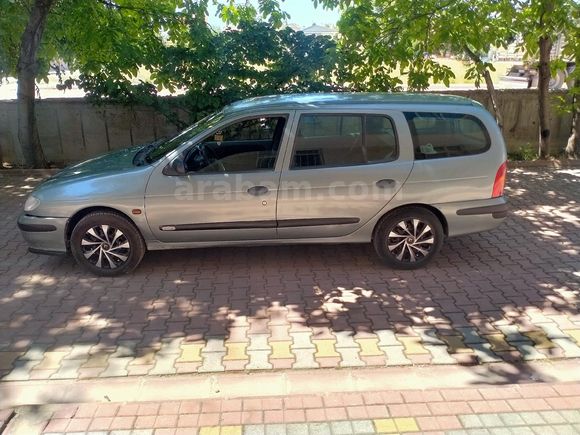 Sahibinden Renault Megane 1.6 RTE 1999 Model