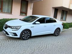 2025 RENAULT MEGANE 1.3 ICON EDC HATASIZ BOYASIZ