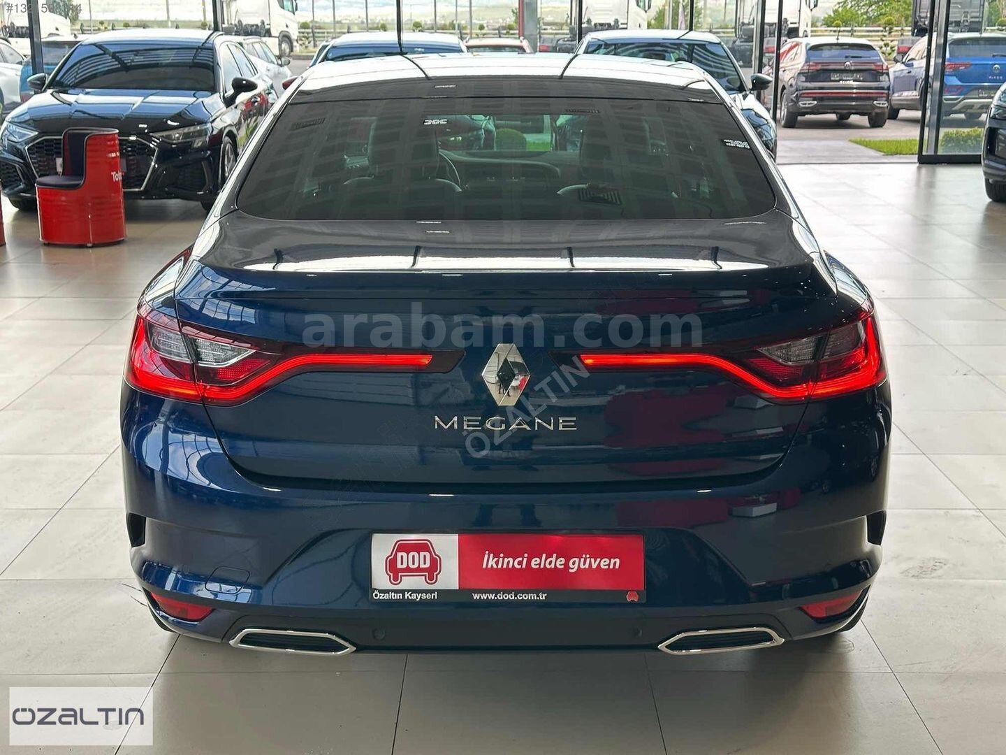 Galeriden Renault Megane 1.3 TCe Icon 2023 Model Kayseri 45.000 km Mavi 5