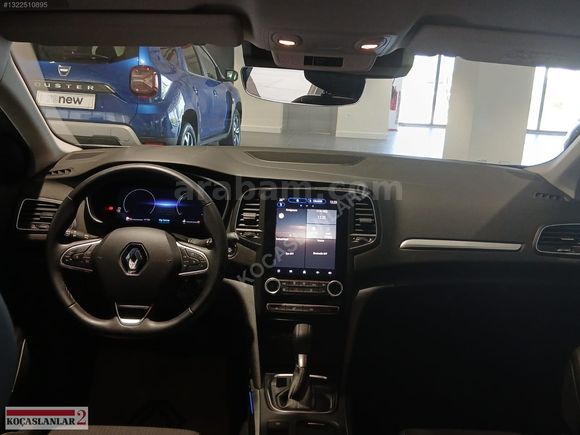 KOÇASLANLAR 2 - 2025 RENAULT MEGANE 1.3 TCE ICON %20KDV
