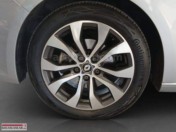 KOÇASLANLAR 2 - 2025 RENAULT MEGANE 1.3 TCE ICON %20KDV