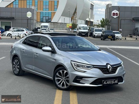 BOYASIZ - 2024 MODEL MEGANE 1.3 TCE İCON - CAM TAVANLI
