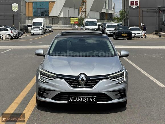 BOYASIZ - 2024 MODEL MEGANE 1.3 TCE İCON - CAM TAVANLI