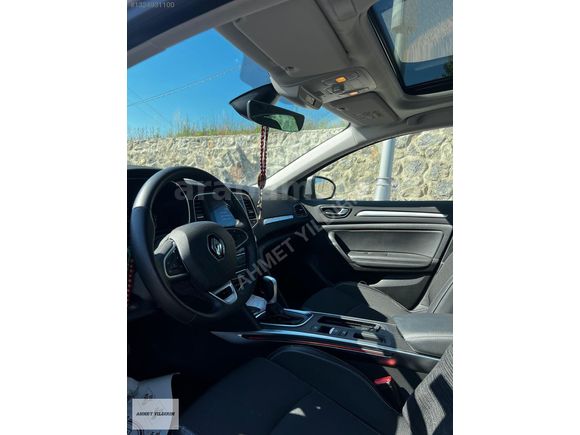 HATASIZ BOYASIZ MEGANE 2023 MODEL DÜŞÜK KM SERVİS BAKIMLI