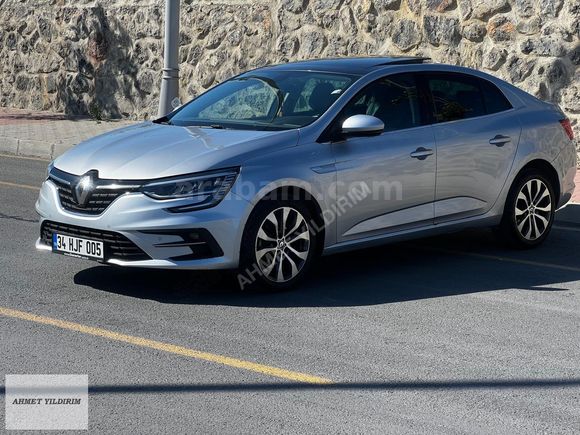 HATASIZ BOYASIZ MEGANE 2023 MODEL DÜŞÜK KM SERVİS BAKIMLI