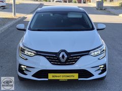 2025 MODEL 1.3 TCE DEĞİŞENSİZ ICON CAM TAVAN MEGANE 4